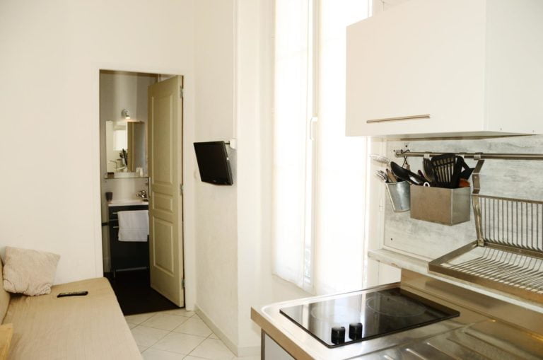 studio-lavandou-oustaou